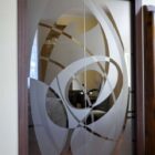 Porte vetro cristallo bronzo scorrevoli stipite legno decoro personalizzato kandinsky (2-1000